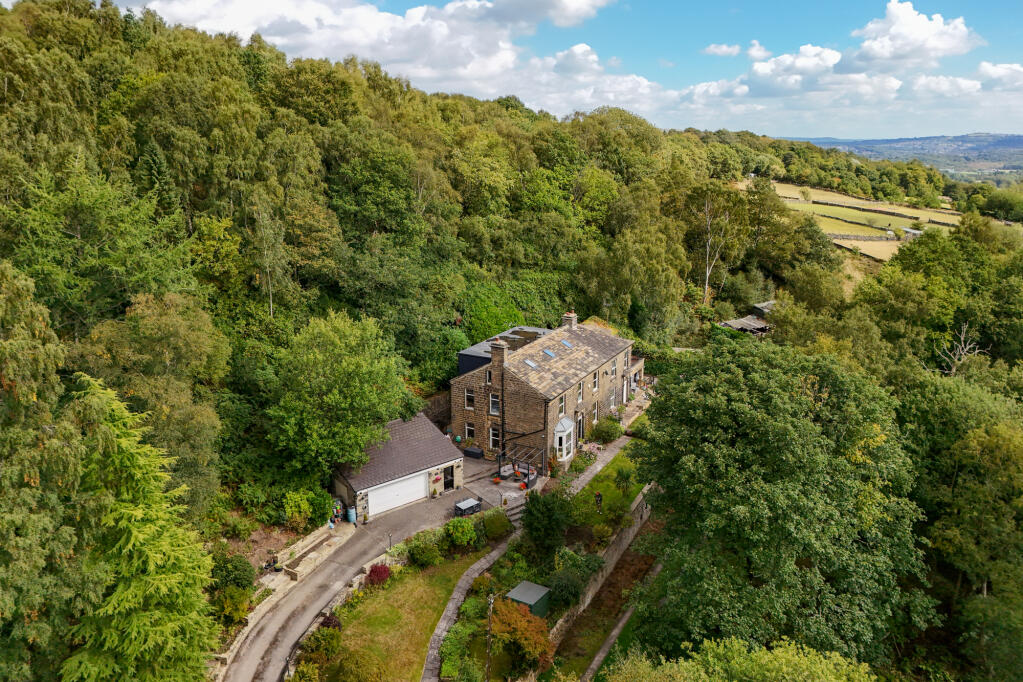 Moor Edge, Harden, Bingley, West Yorkshire, BD16