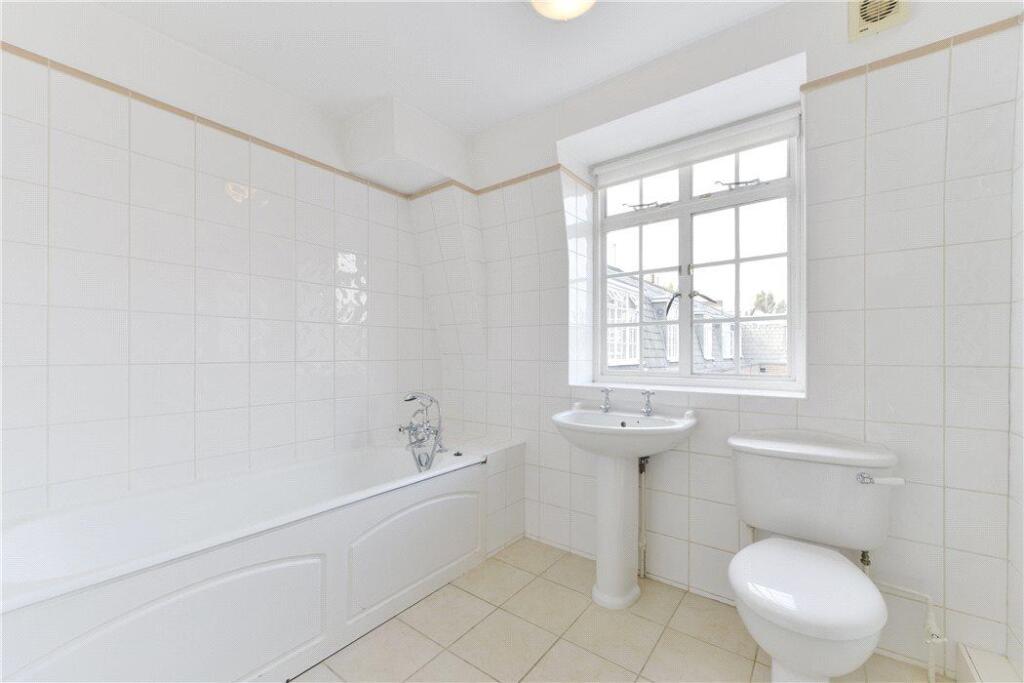 4 bedroom detached house for rent