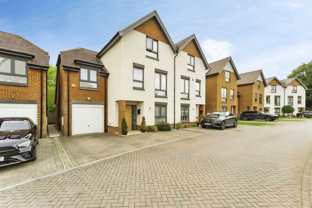 Main image of property: Apsley Walk, Richings Park, SL0