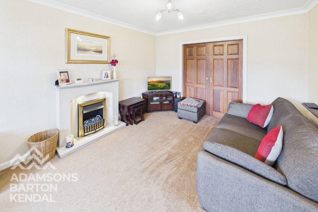 Winston Avenue, Bamford, OL11 photo 3