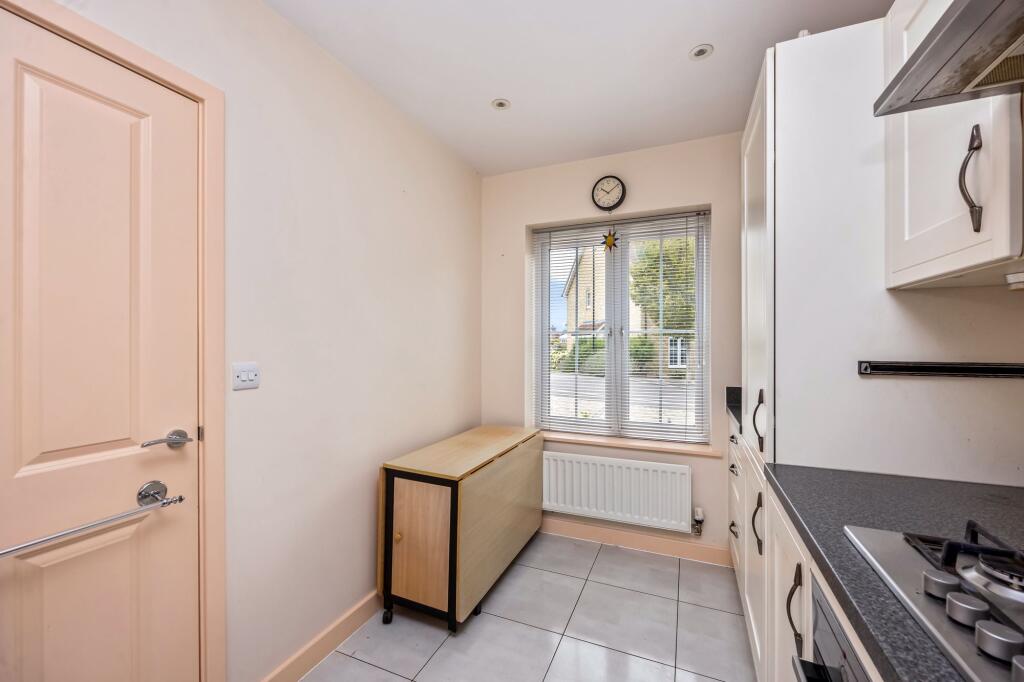 House in Redhill - View 5
