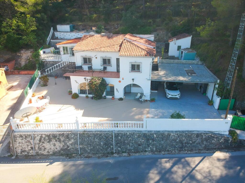 Main image of property: Valencia, Alicante, Parcent