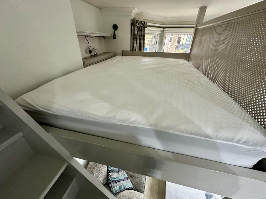 1 bedroom ground floor flat for rent