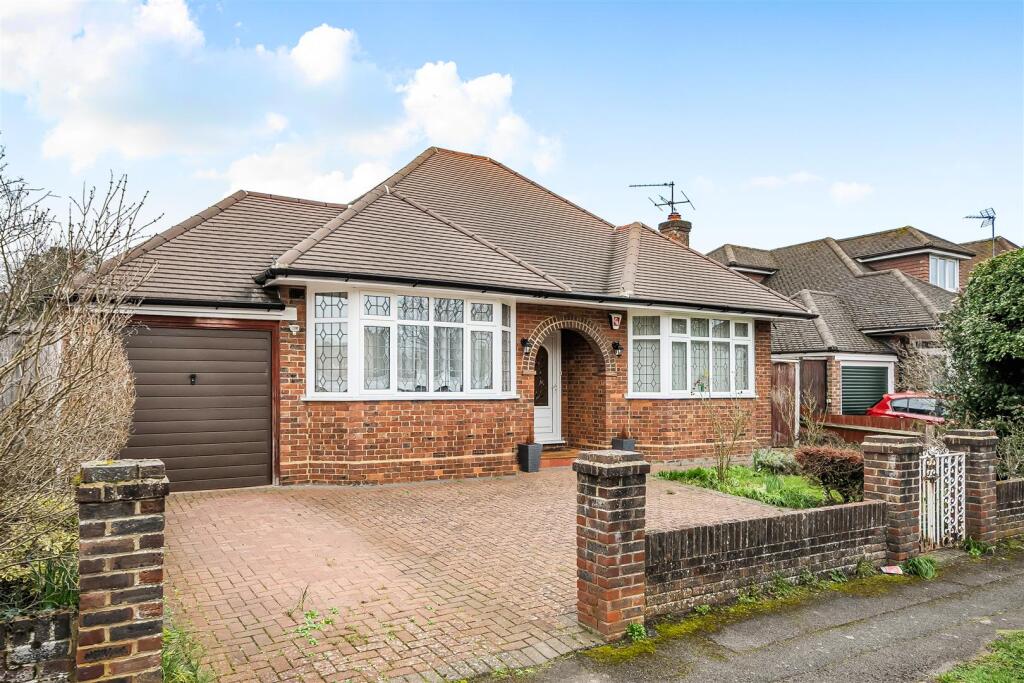Main image of property: CHAFFERS MEAD, ASHTEAD