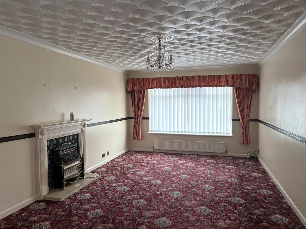 Well Lane, Willerby, Hull photo 2