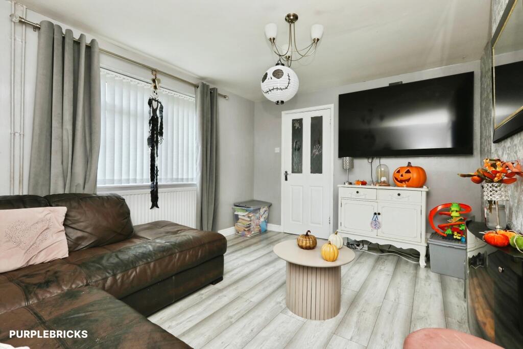 House in Doncaster - View 5