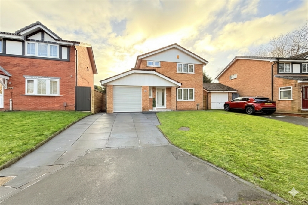 Main image of property: 5 Cardeston Close, Sutton Weaver, WA7 3LH