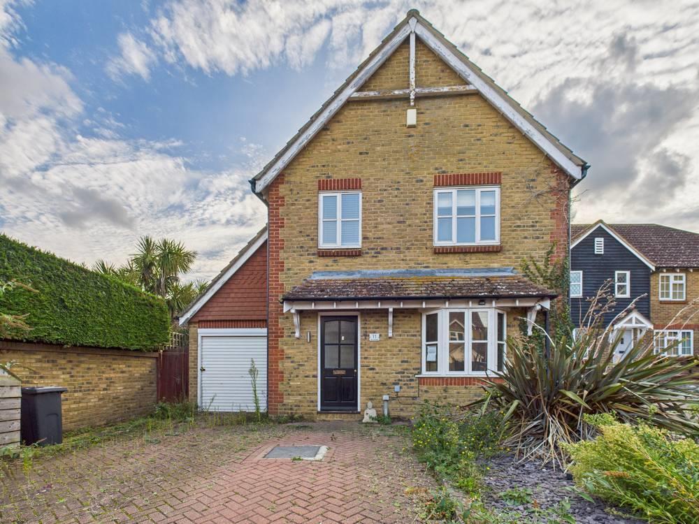 Main image of property: Grandsire Gardens, Hoo, Rochester