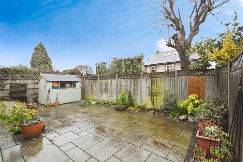 Wakefield Avenue, Billericay photo 3