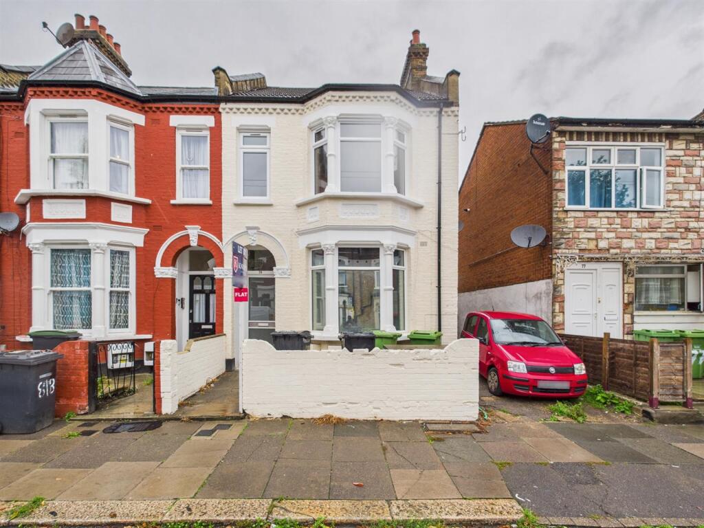 Main image of property: The Avenue, London