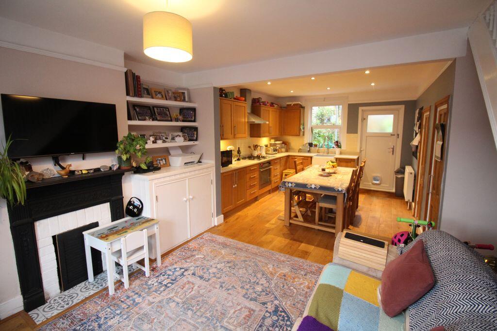 House in Tonbridge - View 2
