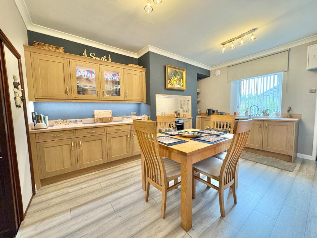 House in Darlington - More