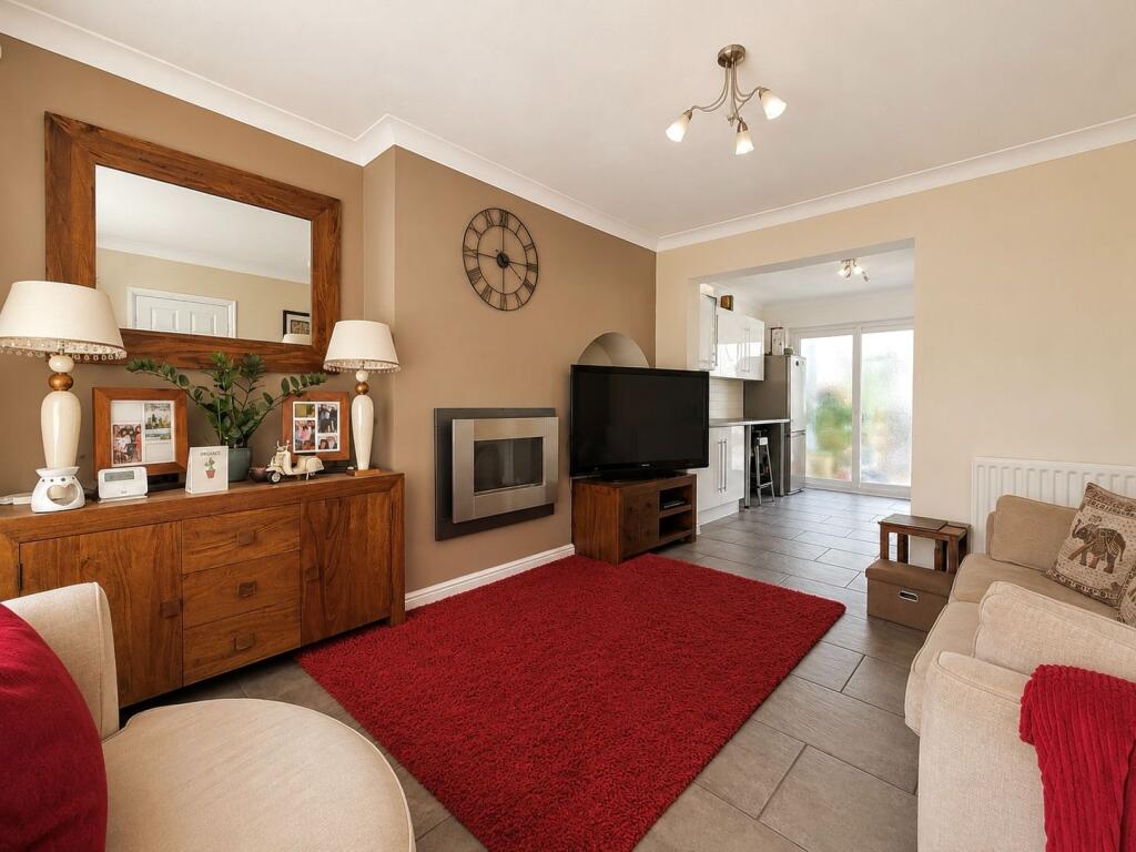 House in Solihull, West Midlands - View 3