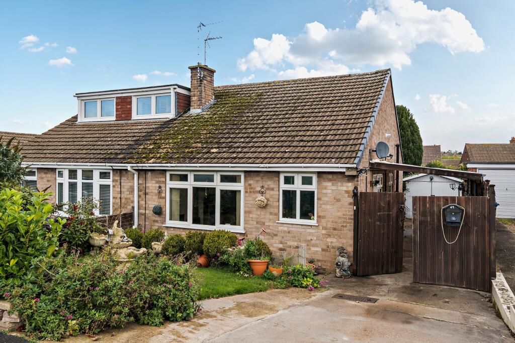 Main image of property: Beech Avenue, Nottingham, NG12