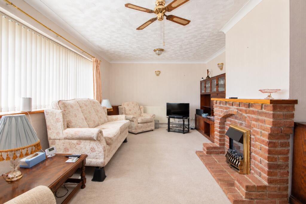 House in East Hampshire, Horndean - View 2