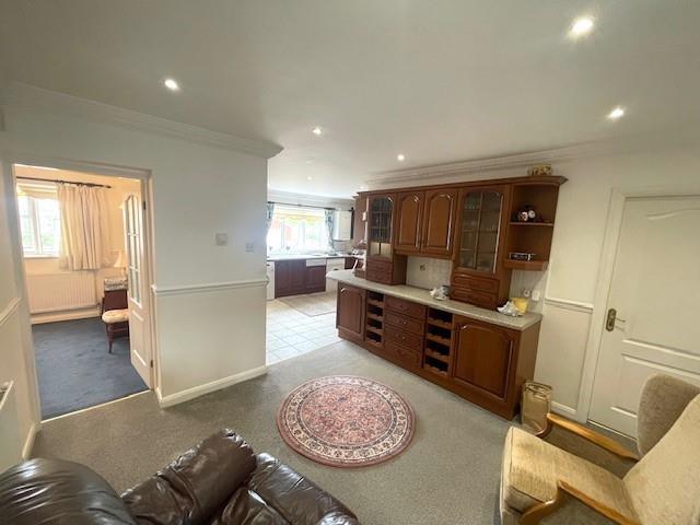 House in Mansfield, Warsop - More