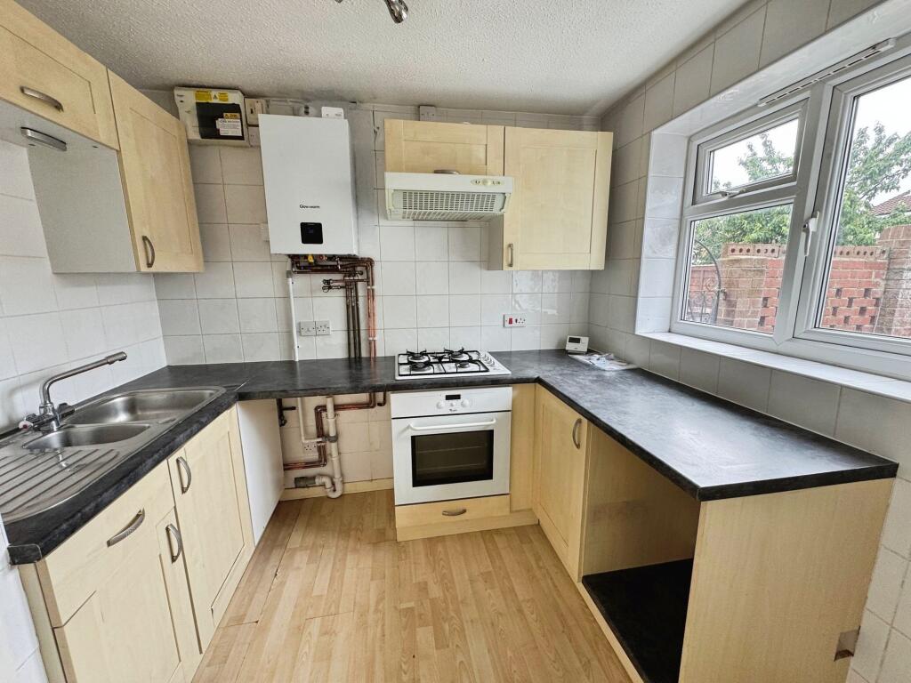 Harlech Way, Stretton, DE13 photo 4