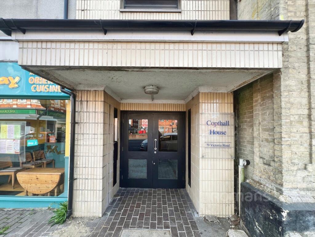 Apartment in Aldershot, East End, North Town - View 2