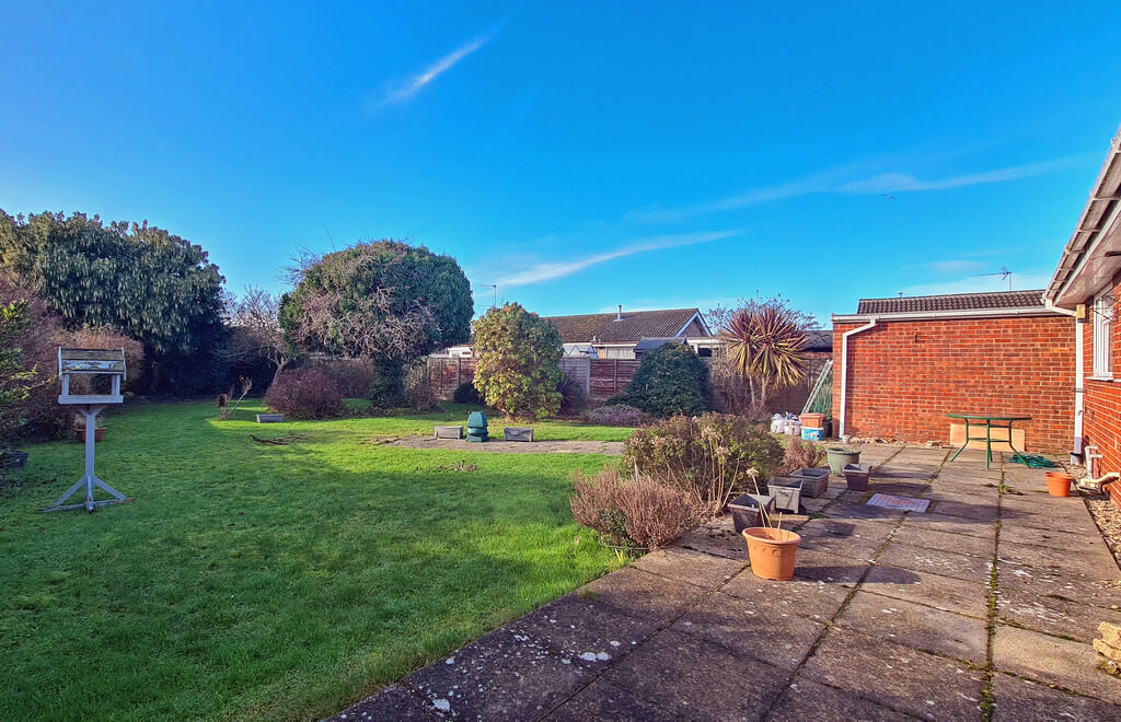 Spurdens Crescent, North Walsham photo 3
