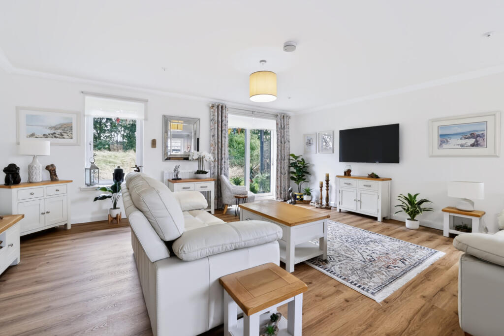 Newton Avenue, Elderslie photo 4