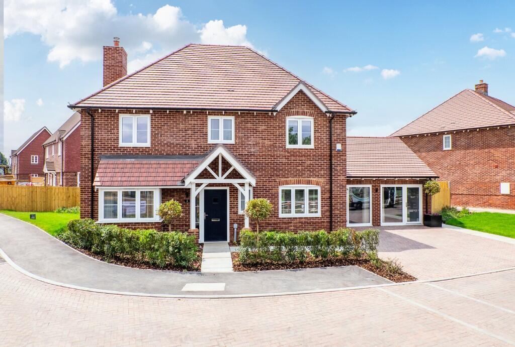 Main image of property: Newington, Sittingbourne, 
ME9 7LB