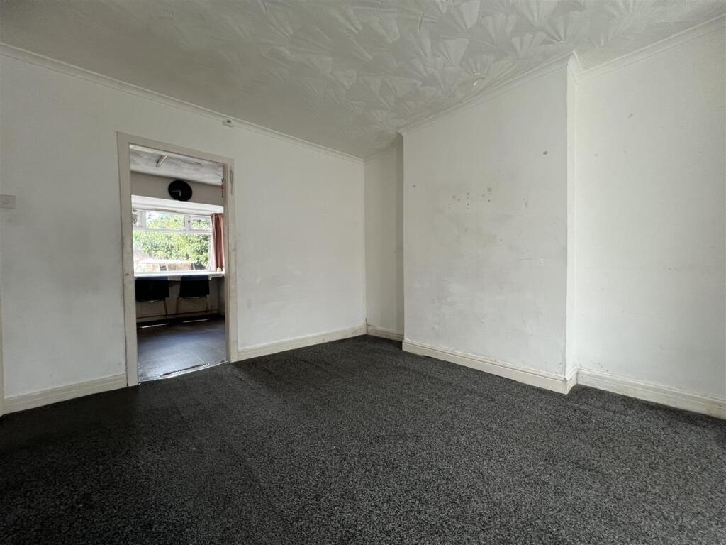 House in Manchester, Belle Vue - View 4