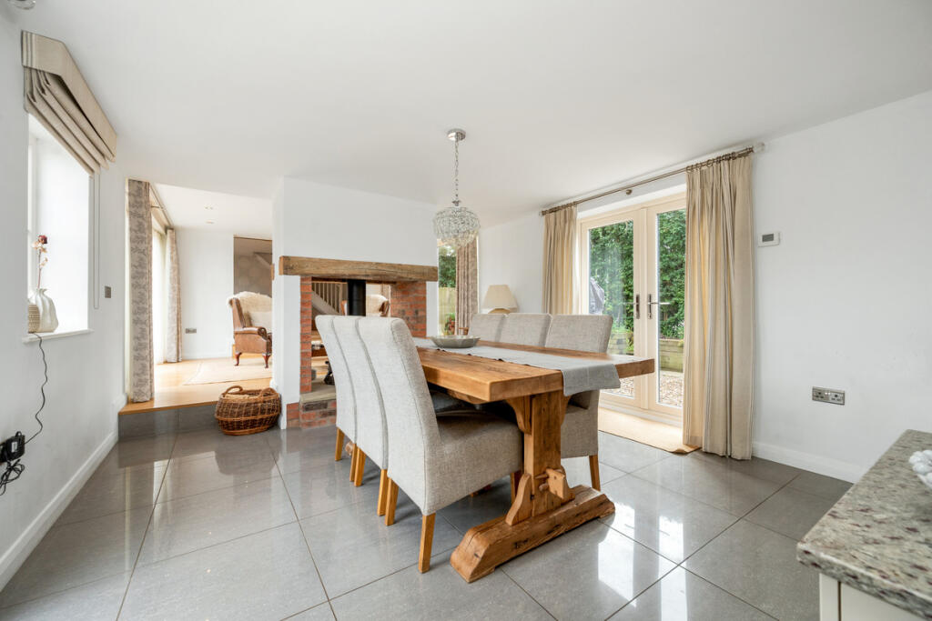 House in Newark and Sherwood, Edingley - More