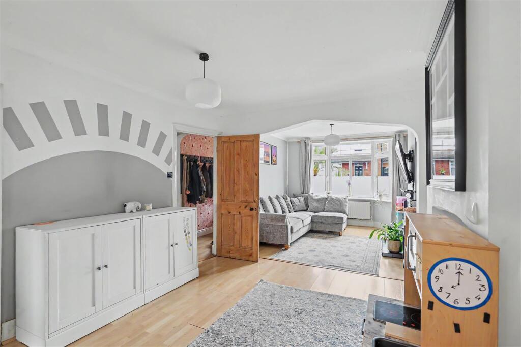 Weston Road, Stevenage, SG1 3RH - View 5