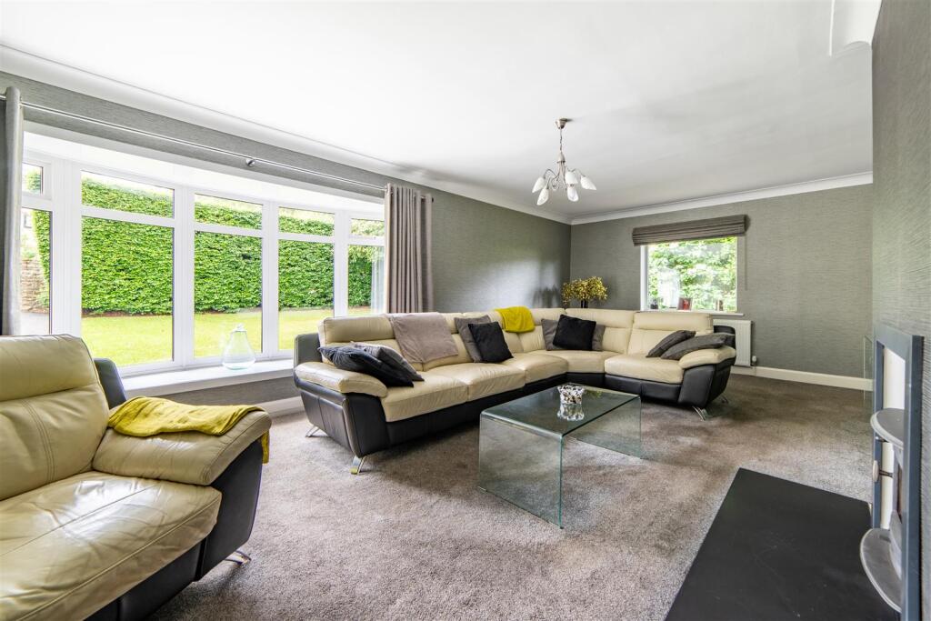 Edge Hill, Darras Hall, Ponteland, NE20 photo 4