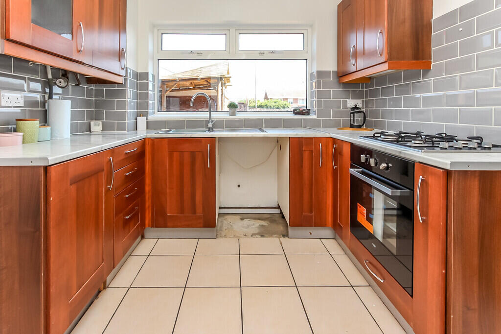 House in Northampton - View 3