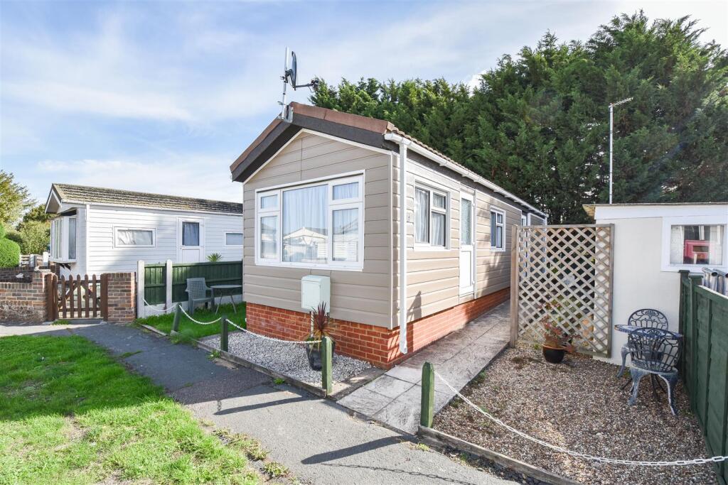 Main image of property: Chelmsford Road, Blackmore, Ingatestone