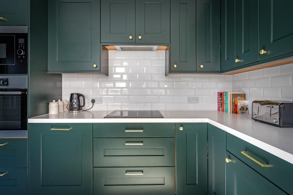 House in Tonbridge - More