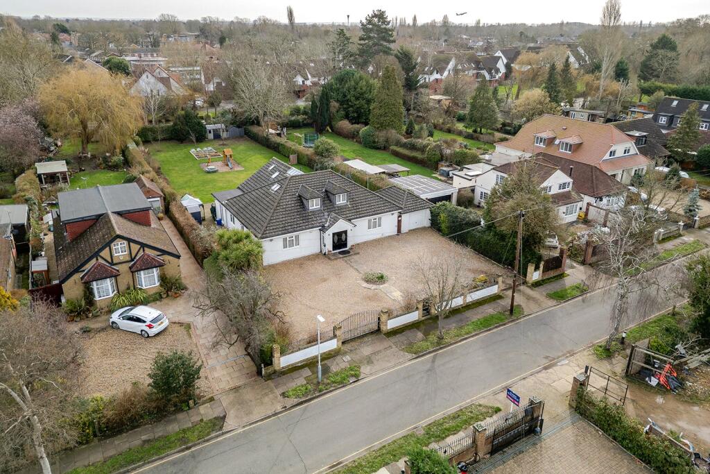 Main image of property: Frays Avenue, West Drayton, UB7