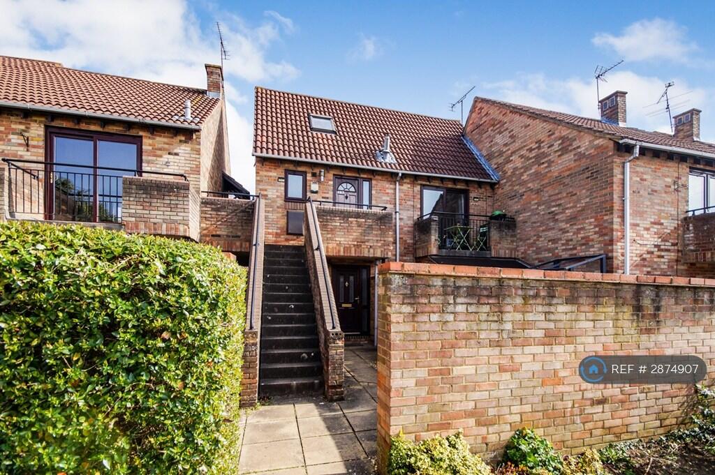 Main image of property: Maiden Place, Lower Earley, Reading, RG6