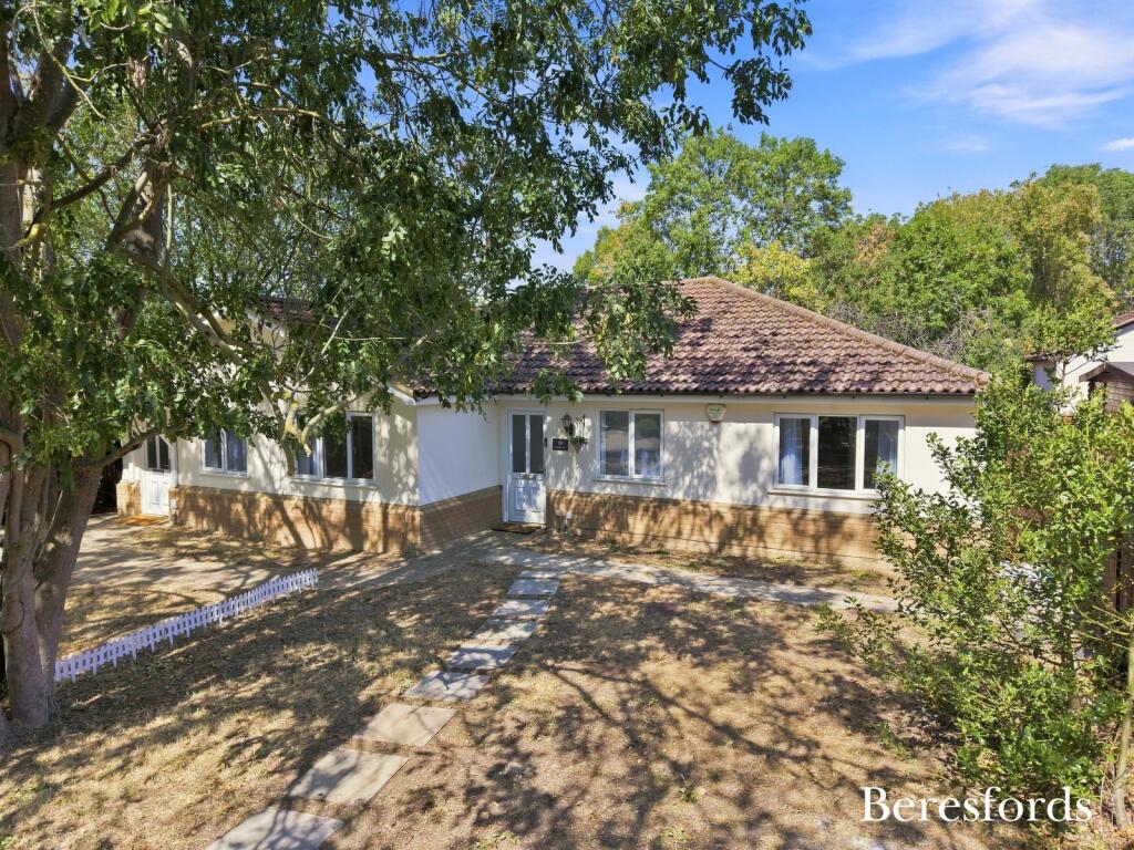 Main image of property: Roman Villas, Seymer Road, RM1
