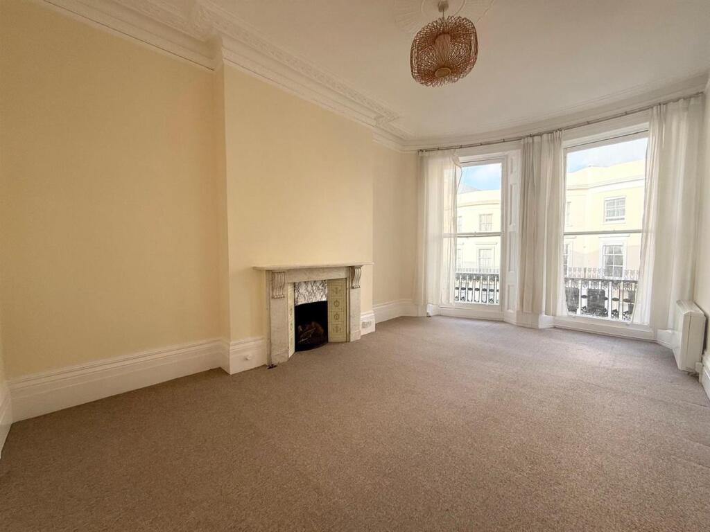 Lansdowne Place, Hove photo 2