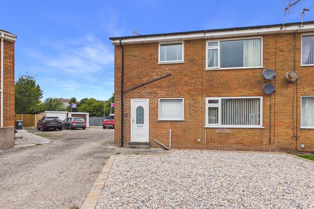 Main image of property: 128 Hampsfell Drive, Morecambe, Lancashire, LA4 4TP