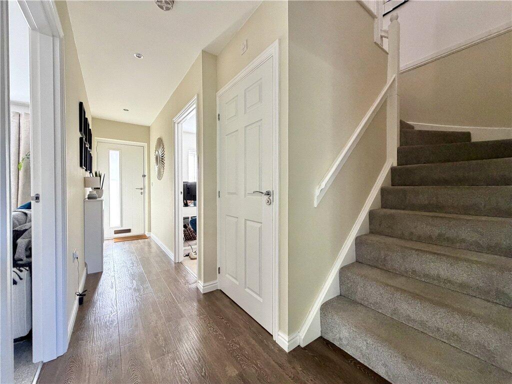 House in Southampton, Scrag Hill, North Baddesley - View 4