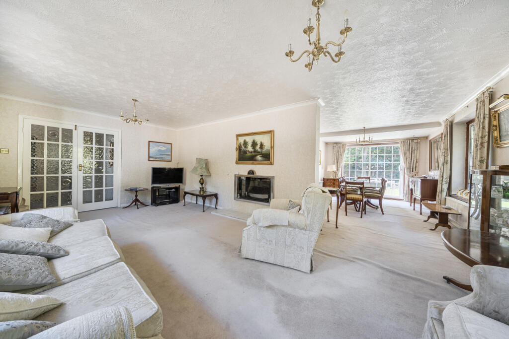 Howards Thicket, Gerrards Cross, Buckinghamshire, SL9 photo 4