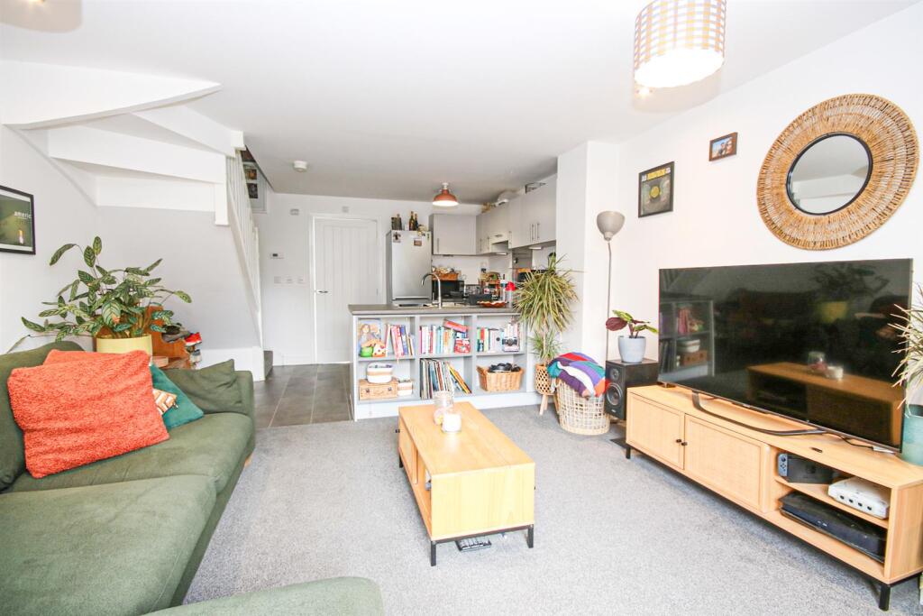 House in Broadland, Sprowston - View 4