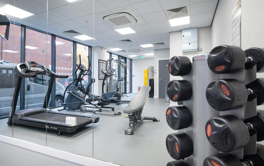 33 Park Place Brochure 2024_4th Floor East TN comments gym.jpg