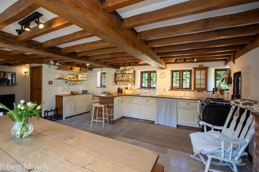 House in Swanley, Kevingtown, St Mary Cray - View 4