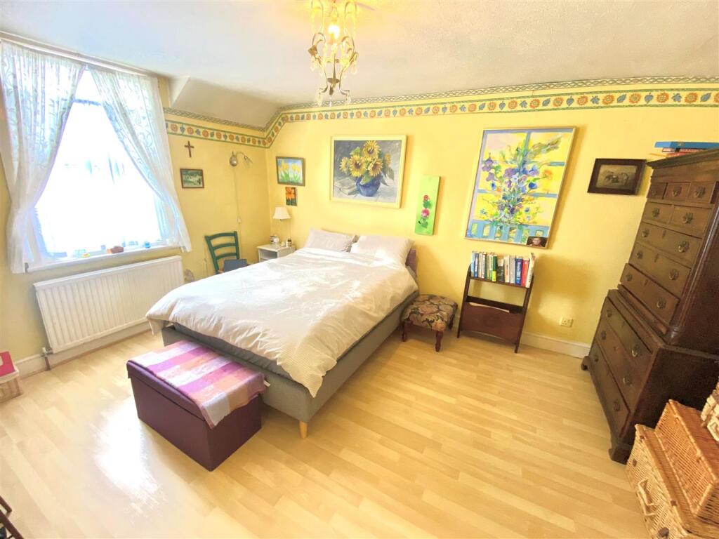 Additional image 11 of West End Lane, Essendon