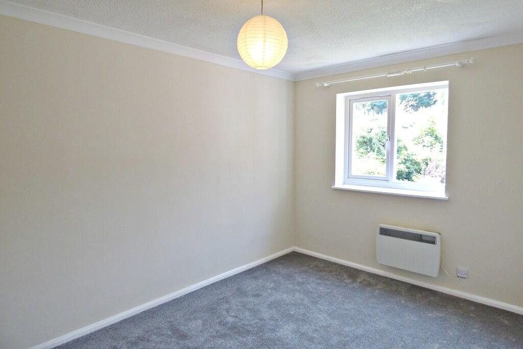 Apartment in Hemel Hempstead - View 4