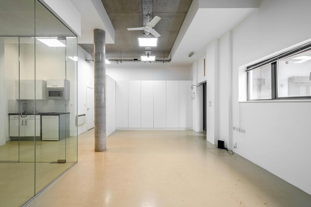 North Side Studios 1.06 - Low Res 8.jpg