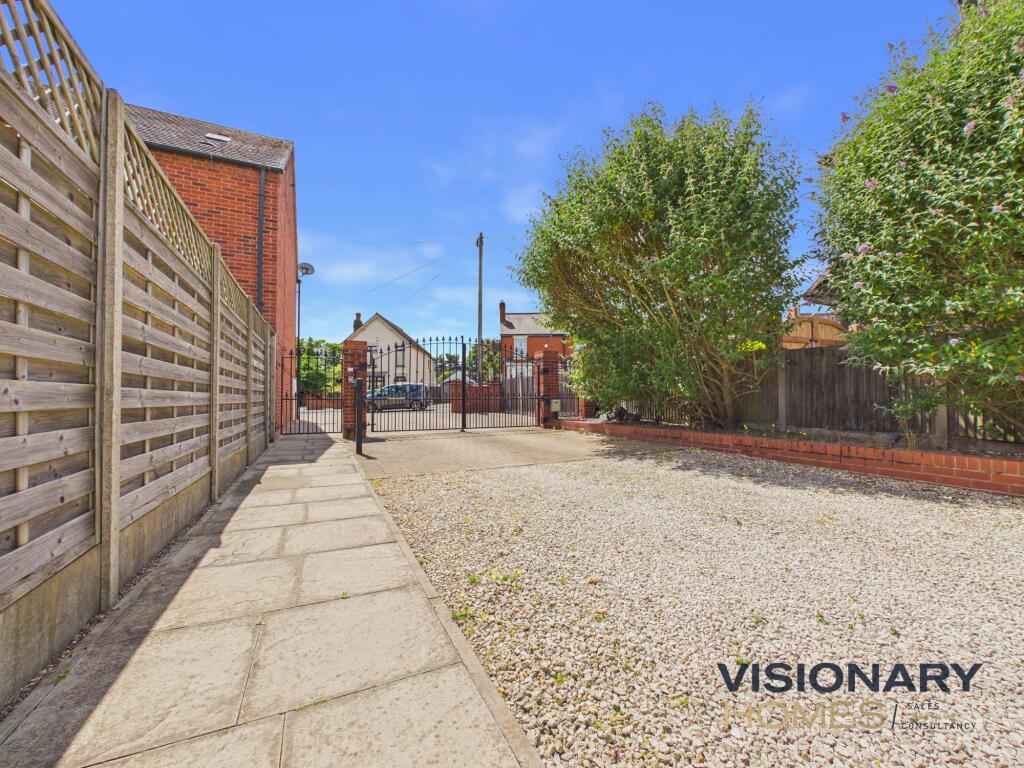 House in Walsall - View 5