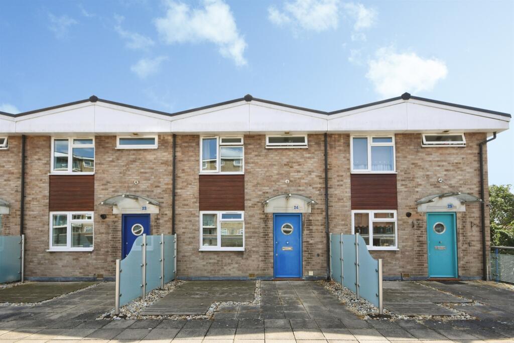 Main image of property: The Vineyards, Great Baddow, Chelmsford