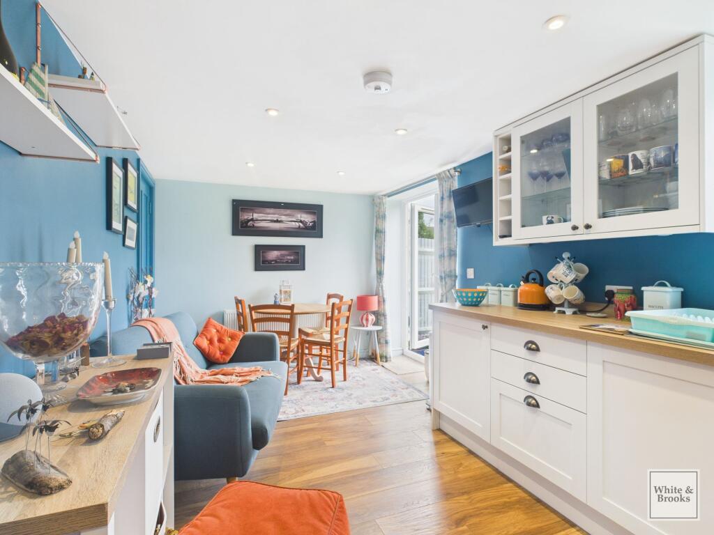 Lidsey Lane, Bognor Regis, PO21 photo 2