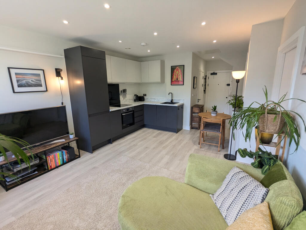 Main image of property: The Old Exchange, Bank Road, Kingswood