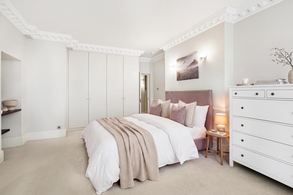 Apartment in London, City of Westminster - View 5